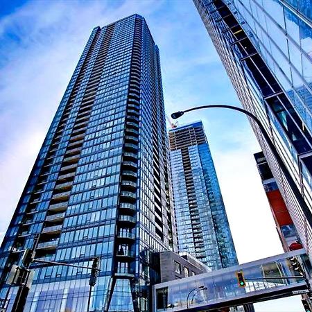 Spectacular Skyline Views - Downtown Montreal - Luxury Condo & Penthouse 외부 사진