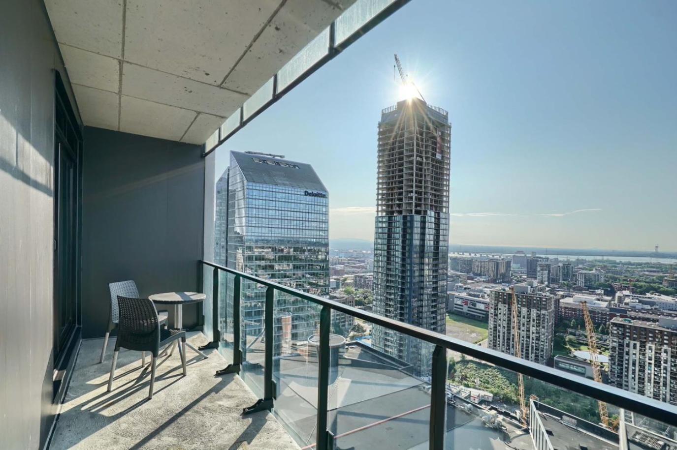 Spectacular Skyline Views - Downtown Montreal - Luxury Condo & Penthouse 외부 사진