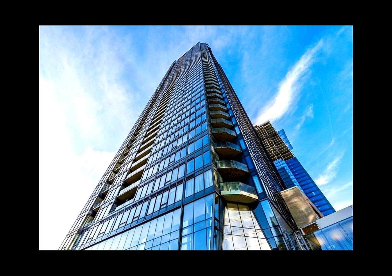 Spectacular Skyline Views - Downtown Montreal - Luxury Condo & Penthouse 외부 사진